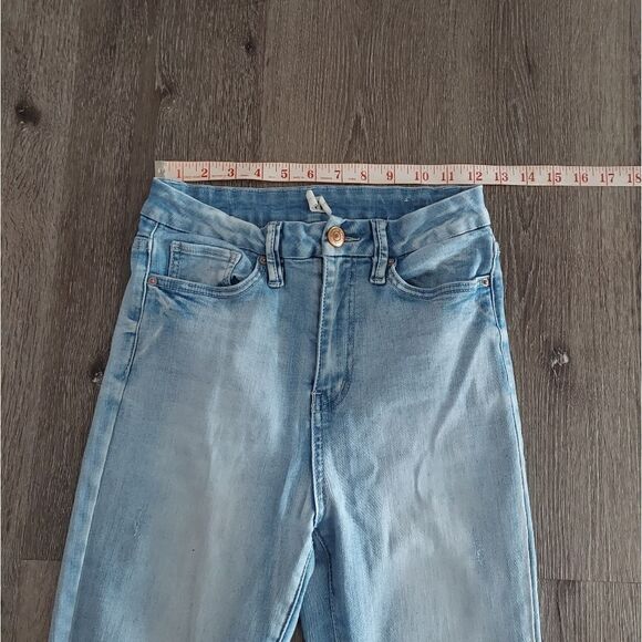 YMI Curvy Fit High Rise Skinny Jeans Size 7/28 - Picture 6 of 8